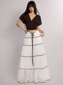 Rina Fox Falda Maxi Blanca de Encaje Francés Chic con Capas, Cintura Elástica con Volantes y Ribete Negro, Estilo Coquette, Falda Larga Fluida, Falda Vintage de Encaje Francés con Capas, Cintura Elástica con Ribete Negro, Falda Maxi Transparente SXY Romántica de Encaje con Capas, Cintura Elástica con Ribete Negro, Falda Larga Fluida, Falda Boho Blanca de Encaje con Capas, Cintura Elástica con Ribete Negro, Falda Maxi Fluida para Verano - Blanco - Ver 6