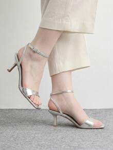 CUCCOO BIZCHIC 女款方頭春夏新款 PU 面料踝扣涼鞋，浪漫優雅氣質女鞋 - 銀光亮金屬 - 查看 3
