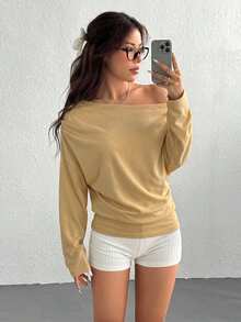 SHEIN EZwear 女款純色不對稱肩領落肩長袖抓皺休閒運動衫 - 卡其色 - 查看 3
