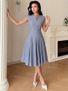 Feyla Women's Striped Cutout V-Neck Cap Sleeve Elegant Short Dress - Blue - View 4
