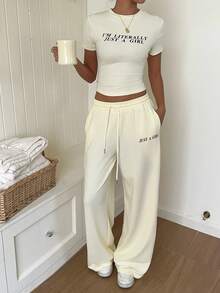 SHEIN EZwear 女款白色針織休閒圖案套裝，復古風做舊印花水洗質感，街頭風返校居家睡衣夏季款 - 淡黃色 - 查看 5