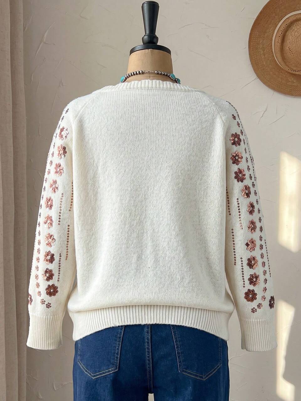 Plus Size Women's Floral Sequin Raglan Long Sleeve Pullover Sweater