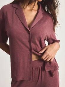 Ocili Conjunto de pijama de mujer cómodo y suave con solapa, manga corta y pantalones largos - Burdeos - Ver 6