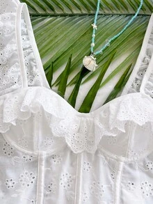 Soleia Top sin mangas con bordado hueco y ribete de volantes de unicolor - Blanco - Ver 6