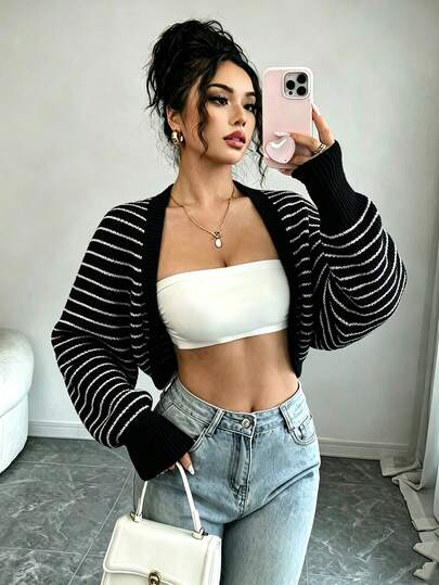 SHEIN Raffinéa Herbst/Winter Neue Schwarz & Weiß dünne horizontale gestreifte kurze Strick-Schal-Cover-Up für Frauen, locker fallende Schultern, lange Ärmel, ohne Knöpfe, offene Vorderseite, lässig, zierliche Schicht-Oberbekleidung, vielseitige weiche Strick-Weste-Cover-Up