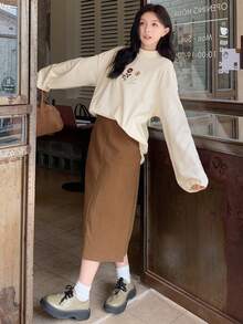FRIFUL 女士休闲花卉刺绣立领T恤，秋冬高领衫 - 杏色 - 查看 2