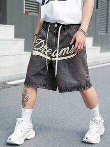 Manfinity EMRG 男士街頭風休閒刺繡深灰色牛仔短褲 - 深灰色 - 查看 6
