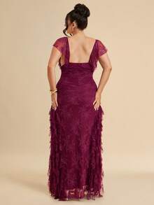 SHEIN BAE CURVE Abito bianco con balze in pizzo per taglie comode - Rosso - Visualizzare 4