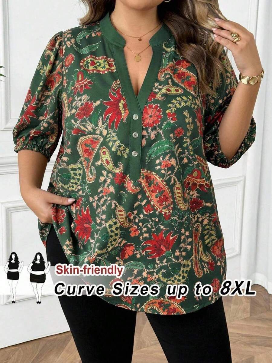 SHEIN CURVE+ Plus Size Women's V-Neck All-Over Print Casual Versatile Daily Wear T-Shirt - Multicolor - View 1