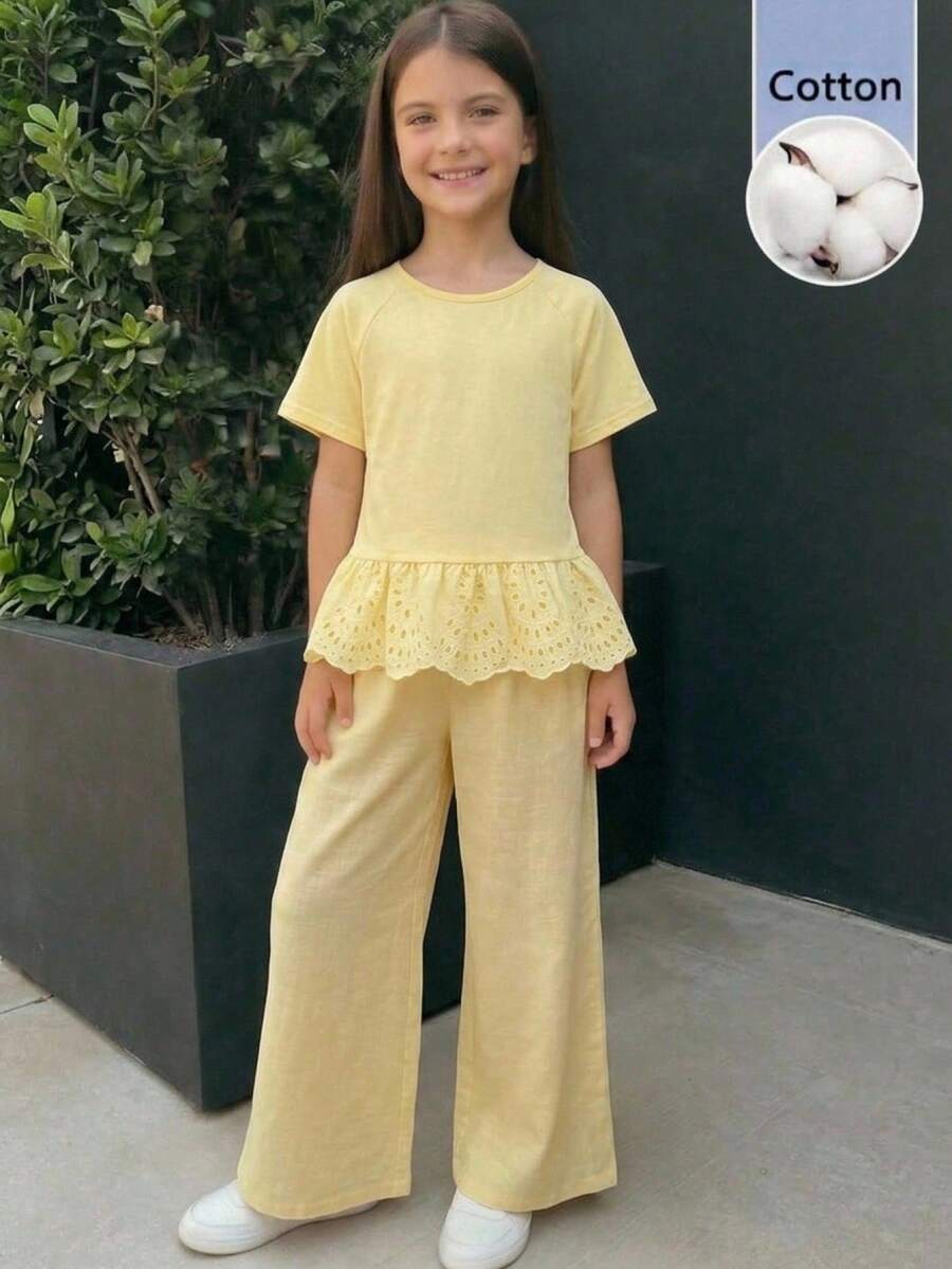 SHEIN KidTween 女孩淡黃色修身落肩袖拼接刺繡蕾絲荷葉邊下擺 T-shirt 舒適針織上衣 - 黃色 - 查看 1