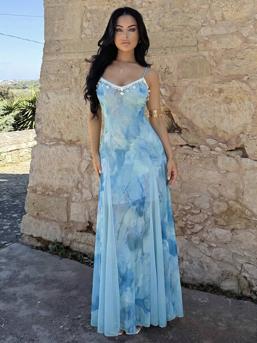 Vassilux Nuevo Vestido Maxi Romántico de Vacaciones Boho con Estampado Floral de Malla, Patchwork, Conchas y Cinta en la Cintura, Corte A, para Fiesta - Azul - Ver 1