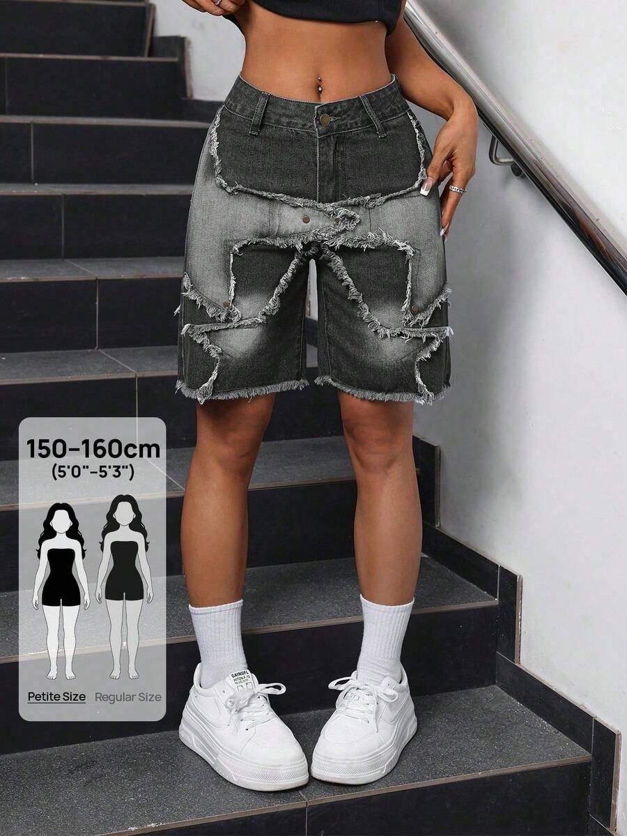 SHEIN PETITE 女款休閒寬鬆牛仔短褲,附口袋與毛邊設計,適合嬌小女性 - 深灰色 - 查看 1