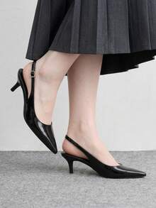 CUCCOO BIZCHIC 女款亮面尖頭中跟鏤空扣環輕奢高跟鞋 通勤宴會鞋 - 黑色 - 查看 3