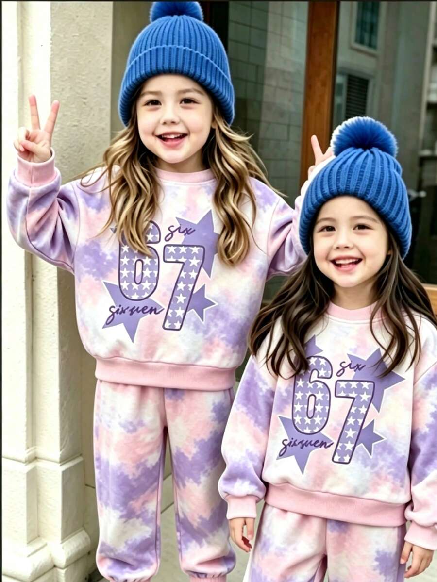 SHEIN 春秋冬女童粉紫色紮染圓領套裝,時尚星星數字「6 7」印花長袖衛衣與收口長褲兩件套,舒適可愛休閒運動幼童套裝,Ins韓風嬰兒日常穿搭百搭寬鬆童裝 - 彩色 - 查看 1