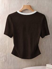 GlowEve CURVE Plus Size Contrast Color V-Neck White Ribbed Knit Short Sleeve Women Summer Fitted Slim Elegant T-Shirt - Brown - View 2