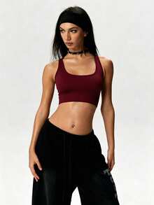 Dewbera Dewbera Tank Top Olahraga Wanita Warna Polos Tanpa Jahitan dengan Desain Potongan Silang di Bagian Belakang untuk Gym, Musim Panas, Atletik, dan Santai. - Burgundy - View 5