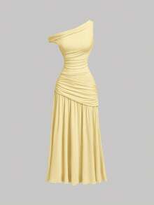 SHEIN MOD Gaun Wanita Polos Warna Kuning Pucat Elegan dengan Leher Asimetris dan Detail Kerut, Cocok untuk Liburan Musim Panas - Kuning muda - View 2