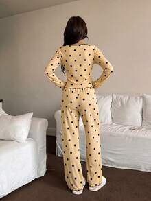 Napfluff 女款波點印花長袖長褲休閒睡衣套裝 - 黃色 - 查看 2