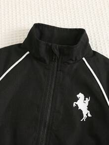 SHEIN 嬰兒男孩女孩加厚工裝風黑色立領夾克長袖運動衫與黑色慢跑褲套裝，舒適百搭休閒時尚日常運動簡約基礎款，適合秋冬室內滑雪、戶外日常運動、派對、拍照 - 彩色 - 查看 4