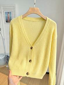 SHEIN EZwear Plus Size Women's Casual Vacation & Commute Solid Color V-Neck Dropped Shoulder Loose Lantern Sleeve Button Front Cardigan, Autumn/Winter - Pale Yellow - View 4