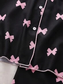 甜酷風黑色底色柔粉蝴蝶結印花女款青少年時尚優雅印花開襟短袖長褲套裝，精緻對比飾邊裝飾兩件式居家服 - 彩色 - 查看 6