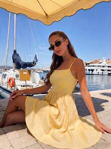 Pariaura Vestido camisola branco feminino - alças finas, costas abertas com laço, cintura ajustada, mini vestido fresco para primavera e verão, doce e brincalhão - alças finas, costas abertas com laço, cintura ajustada, mini vestido elegante e chique para primavera e verão - Luz amarela - Ver 5