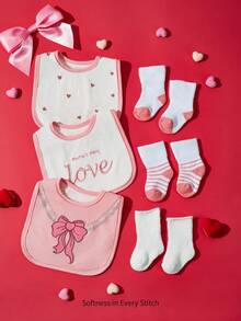 6-Piece Set, Baby Girl Pink Bow Love Bib Set (Including 3 Pairs Of Socks + 3 Bibs) Can Be Used As A Newborn Gift. - mixed color - View 1