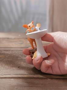 1PC Resin Adorable Pig Holding Toothbrush Creative Figurine Ornament Compact Sturdy Desktop Decoration For Desk Sideboard Display Cabinet Home Office Micro Landscape Calming Birthday Present For Collectors Home Decor Enthusiasts - multicolor - View 6