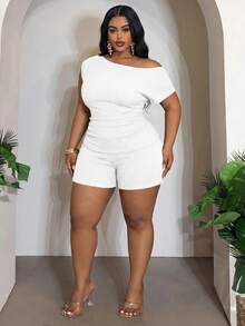 Slaydiva Women's Plus Size 2-Piece Set, Green Off-Shoulder Off-Shoulder Cinched Waist Asymmetrical Hem Fitted Shorts Outfit, Spring/Summer New Music Festival College Style Student Casual Daily Streetwear Basic Versatile Vacation Cruise Beach Seaside Holiday Influencer Hot-Selling Street Style Wedding Guest Bohemian Commute Airport Travel Outdoor Leisure Elegant - White - View 4