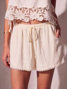 Willow Rêve Women's Embroidered Trim Cream White Shorts, Romantic Casual Vacation Style, Boho, Capsule Wardrobe, Summer, Holiday Honeymoon - White - View 6