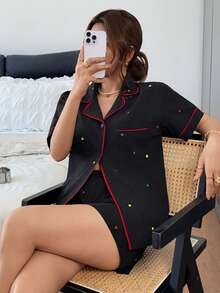 DAZY 夏季休閒對比滾邊愛心圖案滿版印花寬鬆女款睡衣套裝 - 黑色 - 查看 10