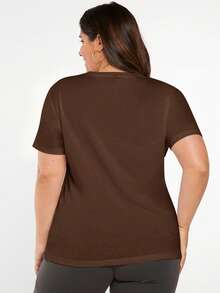 SHEIN BASICS 大尺碼純色圓領T恤夏季上衣 - 咖啡棕 - 查看 2