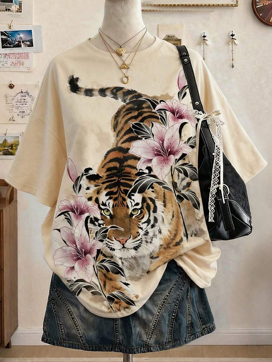 Lalippa 虎紋數位印花時尚極簡大尺寸中長版圓領落肩女款T恤,送給朋友的禮物 - 彩色 - 查看 1