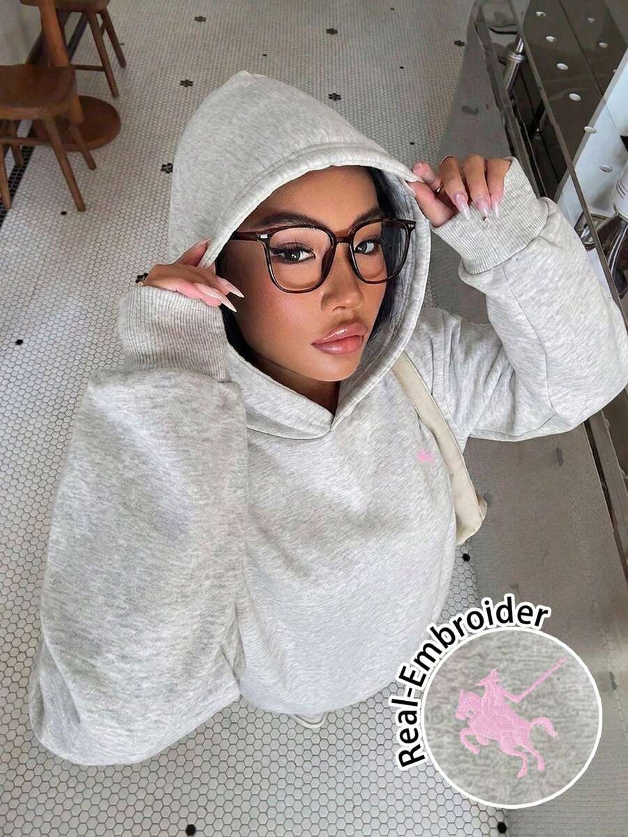 Muchica 女款休閒極簡灰色馬刺繡連帽長袖寬鬆厚款衛衣,運動街頭風百搭派對機場 Y2K 上衣,粉色小馬 3D 刺繡 Logo,學院風,女款外出穿搭,夏季 - 淺灰色 - 查看 1