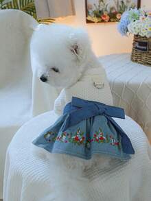 PETSIN 1pc Plush Thickened Pet Dress, Suitable For Cats And Dogs To Wear In Autumn And Winter, Embroidered Small Flower Dress In Princess Style - Blue and White - View 4