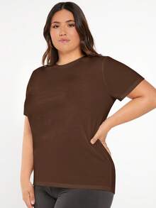 SHEIN BASICS 大尺碼純色圓領T恤夏季上衣 - 咖啡棕 - 查看 5