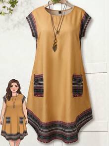 Rusticease Vestido elegante de vacaciones con cuello redondo, bolsillos y estampado geométrico para tallas grandes - Amarillo - Ver 7