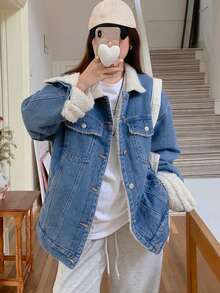 DAZY Jaket Denim Kasual Wanita Lengan Panjang Kancing Depan dengan Saku dan Hiasan Bulu Halus, Lapisan Termal - Medium Wash - View 3