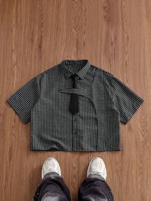 SWAVVY Camisa de manga corta a cuadros con diseño deconstruido y abotonadura sencilla para hombre - Blanco y Negro - Ver 1