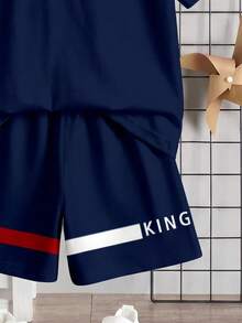 Young Boy Casual Minimalist T-Shirt Set, Classic Striped Pattern Print, Classic Text "King" Pattern Print, Suitable For Spring And Summer - Multicolor - View 5