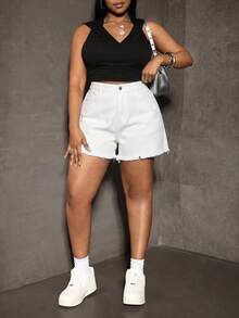 SHEIN PETITE CURVE Plus Size Women's Summer Frayed Pocket Ripped Denim Shorts - White - View 3