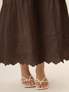 Willow Rêve 白色波希米亞風蕾絲拼接刺繡純棉長洋裝女款 - 咖啡 - 查看 4