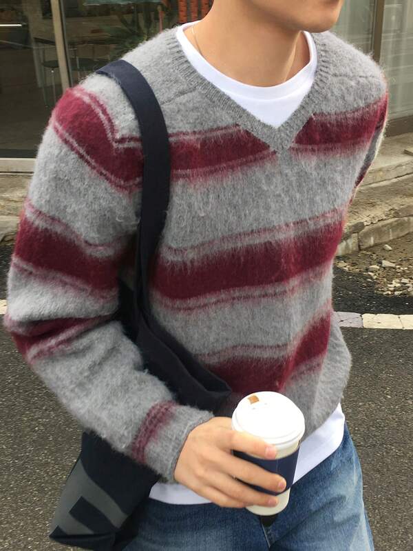 DAZY Autumn/Winter Long Sleeve Grey & Red Striped Small V-Neck Fuzzy Design Hem & Cuffs Men's Sweater