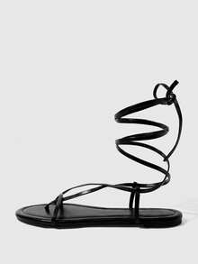 HighSole Women's Elegant Black Flat Thong Sandals With Bare Straps - Black - View 2