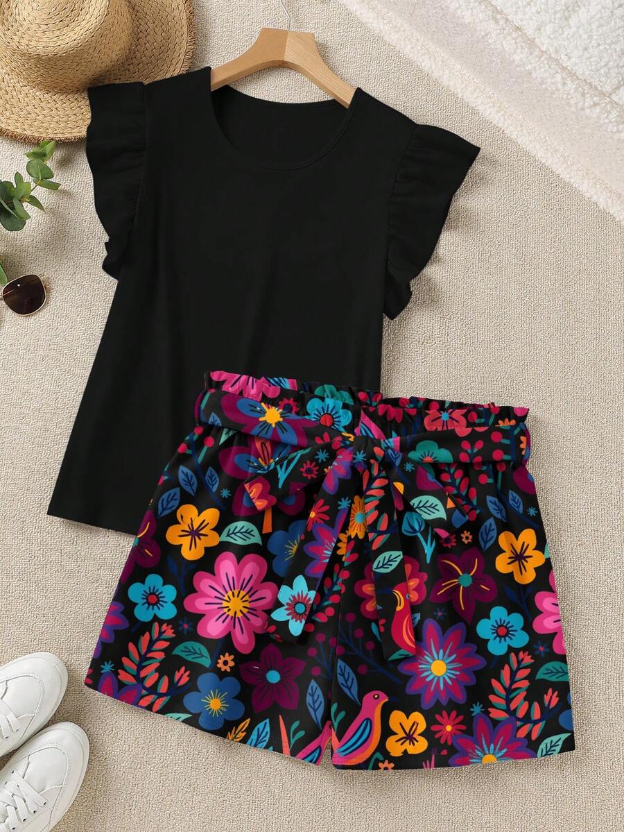 SHEIN LUNE Conjunto de 2 piezas de blusa de manga con volantes de unicolor y shorts estampados de talla grande, adecuado para usar en fiestas, conjunto de 2 piezas de talla grande conjunto de 2 piezas de talla grande - Multicolor - Ver 1