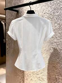 Franclia Minimalist Button-Up Waist-Cinching Short Sleeve Women's Blouse - White - View 3