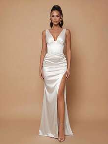 Glamrae White High-Stretch Minimalist Classy Elegant Sexy Bridal Party Wedding Dinner Evening Formal Gown Fishbone Trim Waist-Ruched Fishtail Train - White - View 4