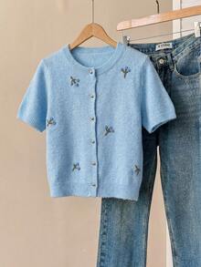 Feyla Cardigan Rajut Lengan Pendek Motif Bunga 3D Gaya Lembut, Leher Bulat, Kancing Emas Satu Baris, Atasan Crop Longgar - Baby Blue - View 5