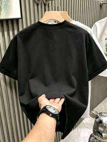 Manfinity Dauomo 男士大尺碼撲克印花T恤，舒適適合日常穿著與健身，耐洗耐穿印花，百搭各種下身單品，男士萬能百搭T恤 - 黑色 - 查看 4
