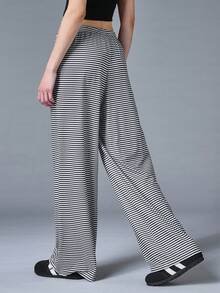 SHEIN BASICS 女款休閒針織條紋寬鬆寬腿長褲，女款運動休閒褲居家褲，黑白格紋，秋季休閒款 - 黑色 - 查看 4